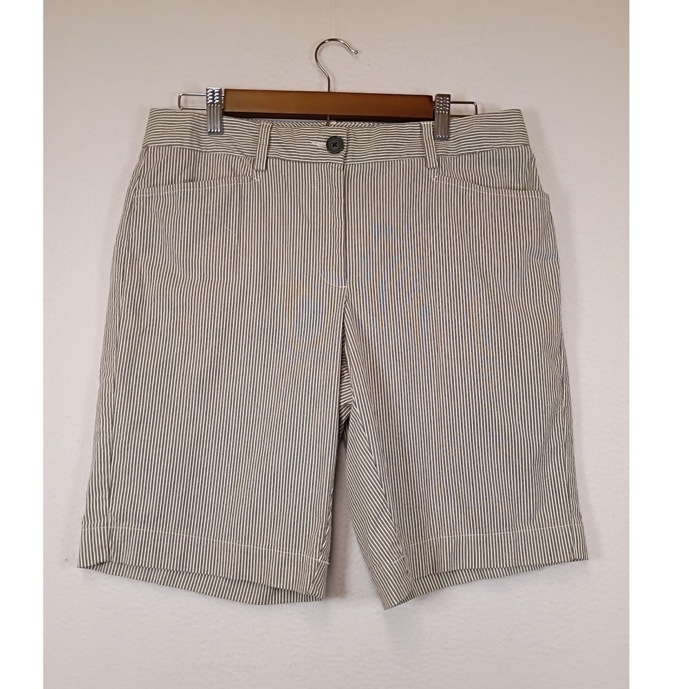 Preppy Nautical Lands End Womens 6 Blue White Striped Fit 2 Chino Bermuda Shorts